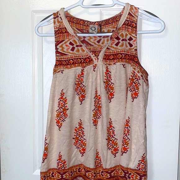 Anthropologie-Akemi Kin Embroidered Tank Top - Picture 1 of 1